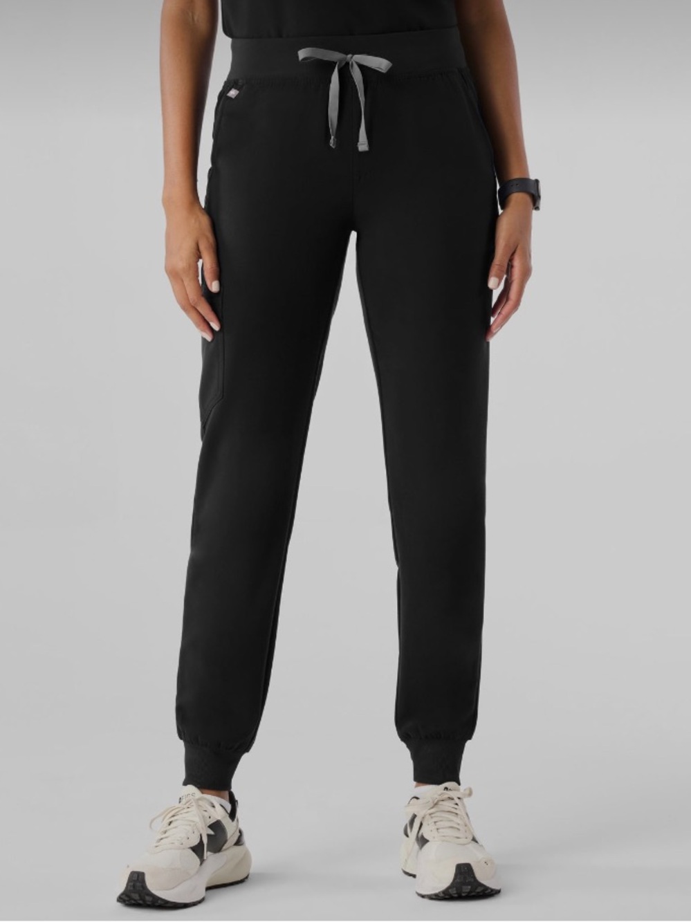 FIGS Zamora Jogger Scrub NWT